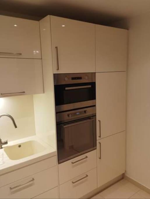 Appartamento Spacious Modern 3 Bedroom Aparment Praga